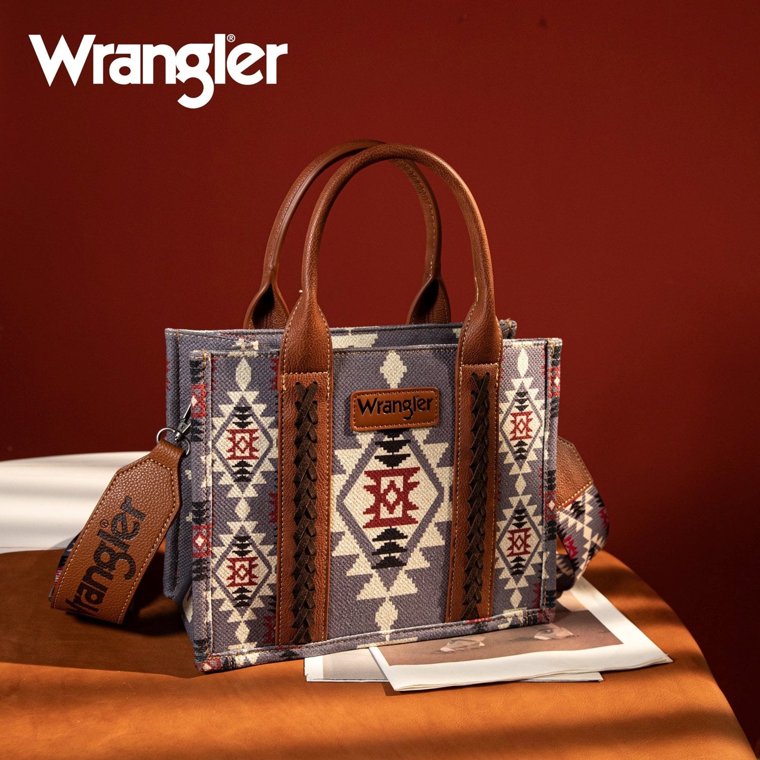 wrangler-southwestern-print-small-canvas-tote-crossbody-lavender